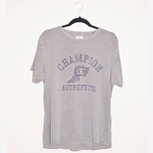 Vintage Champion T-Shirt